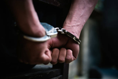 Suspeito de matar homem com golpes de pedaço de madeira é preso em Barbacena