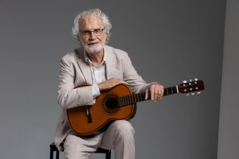 Renato Teixeira fará show gratuito em Juiz de Fora no dia 25 de setembro